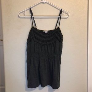 Ruffled tank top